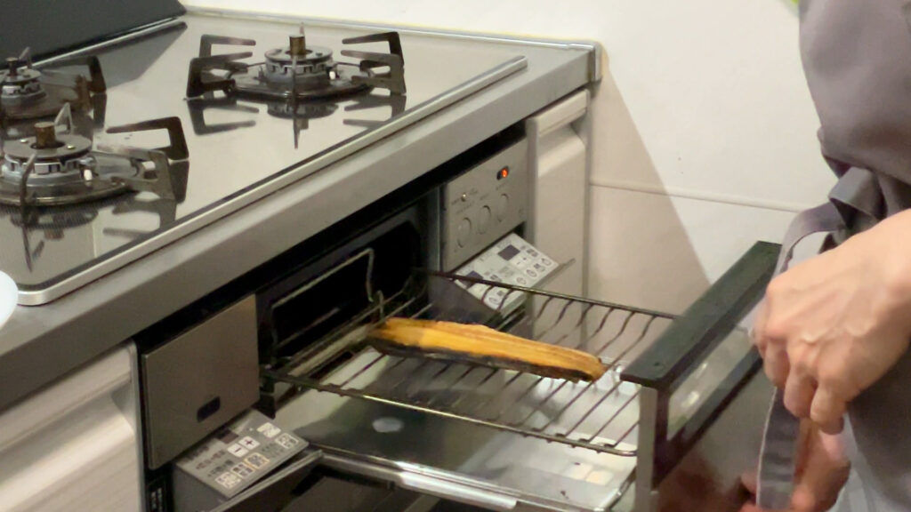 System kitchen, gas cooktop and grill